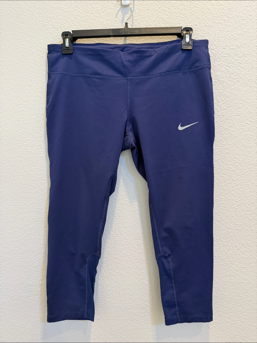 Nike Women’s Dri-FIT Capri Workout Leggings Navy Blue